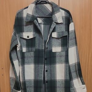 Stylish Green and Cream Plaid Shirt Jacket
